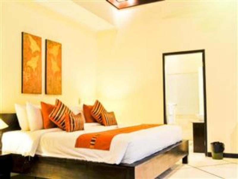Villa Teman Seminyak Esterno foto