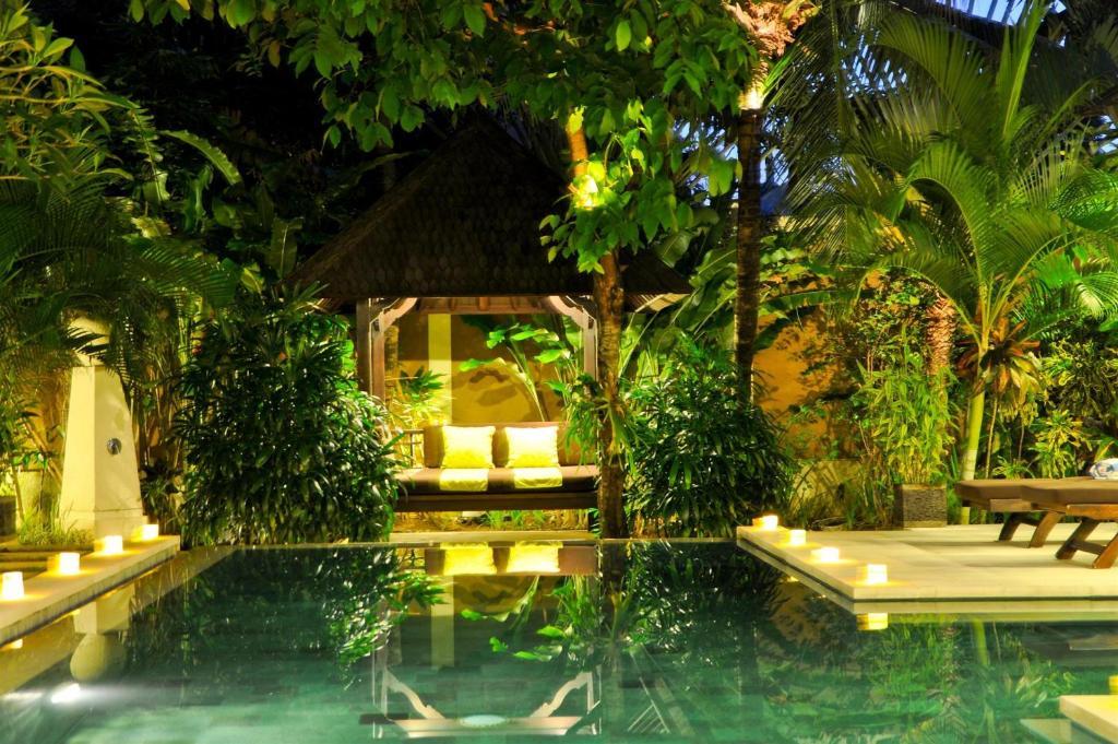 Villa Teman Seminyak Esterno foto