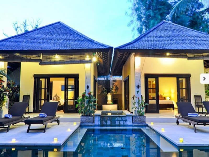 Villa Teman Seminyak Esterno foto